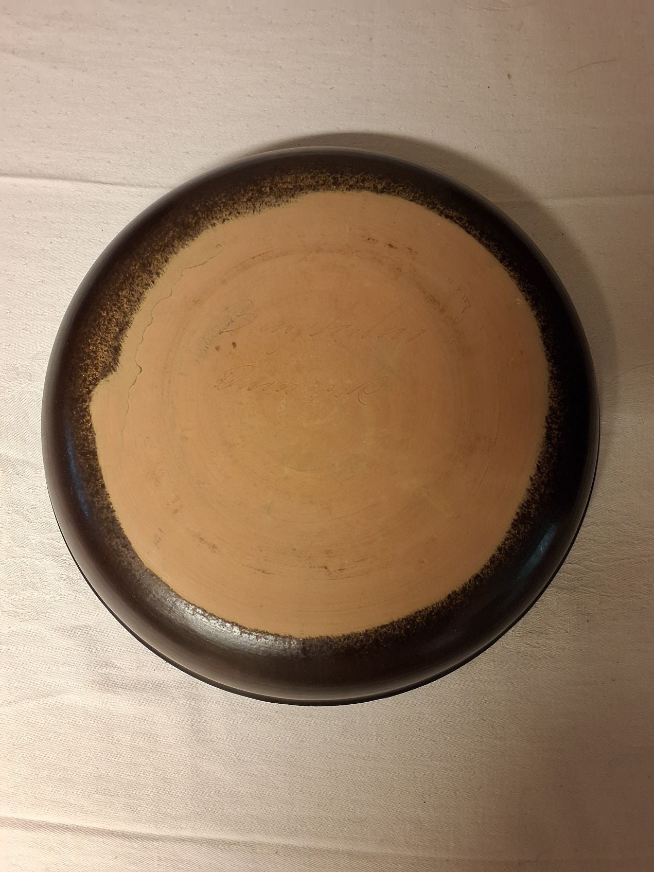 Rund keramikskål