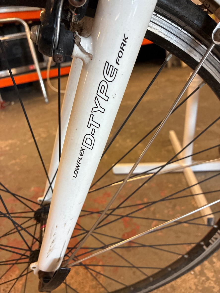 Nishiki race Computer Hybrid cykel