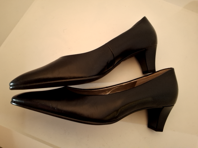 Gabor Heels