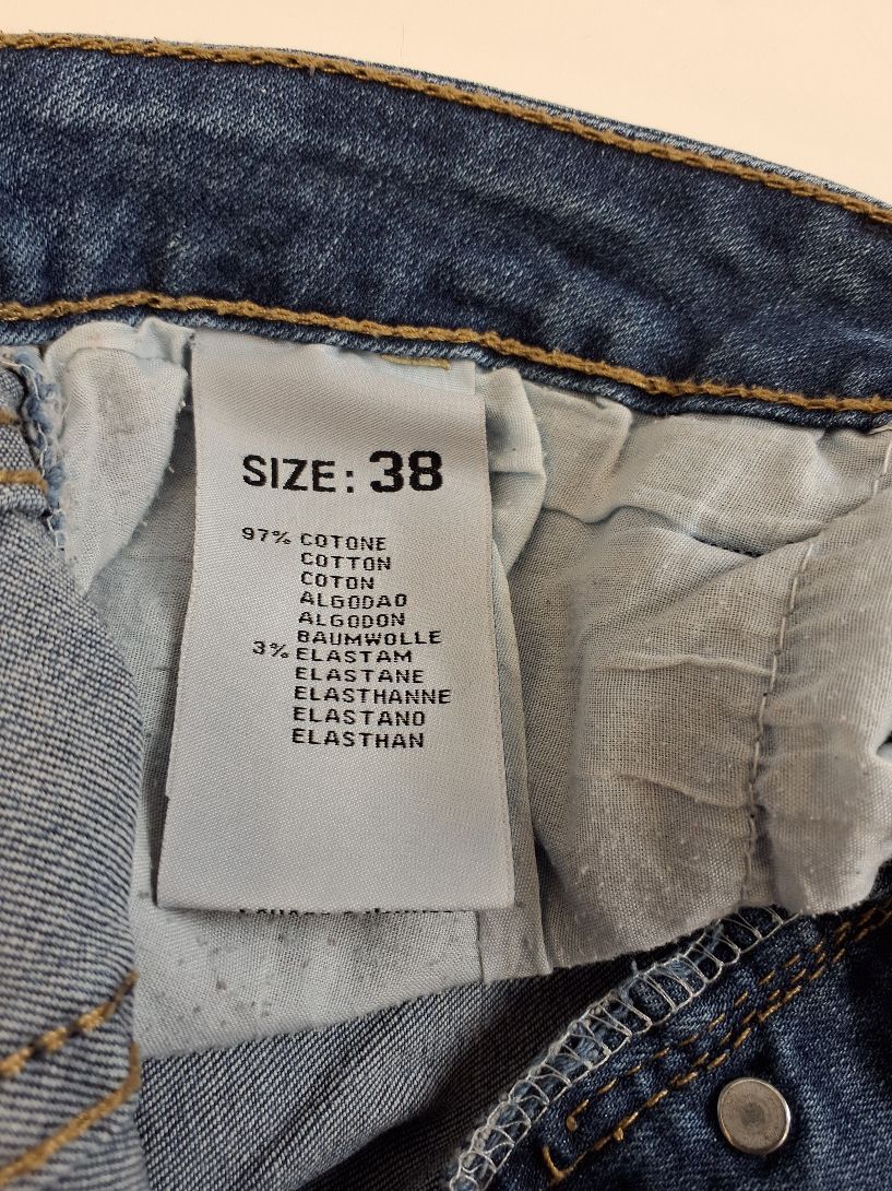 Moca Clothing Jeans