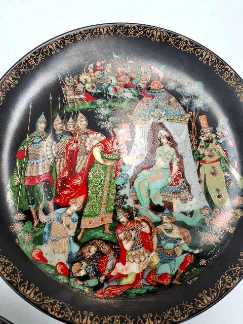 2 stk. eventyr platter