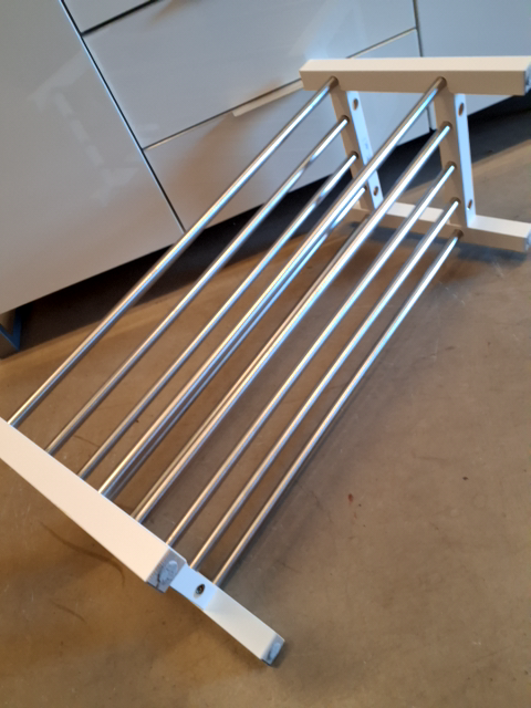 IKEA Tjusig skoreol