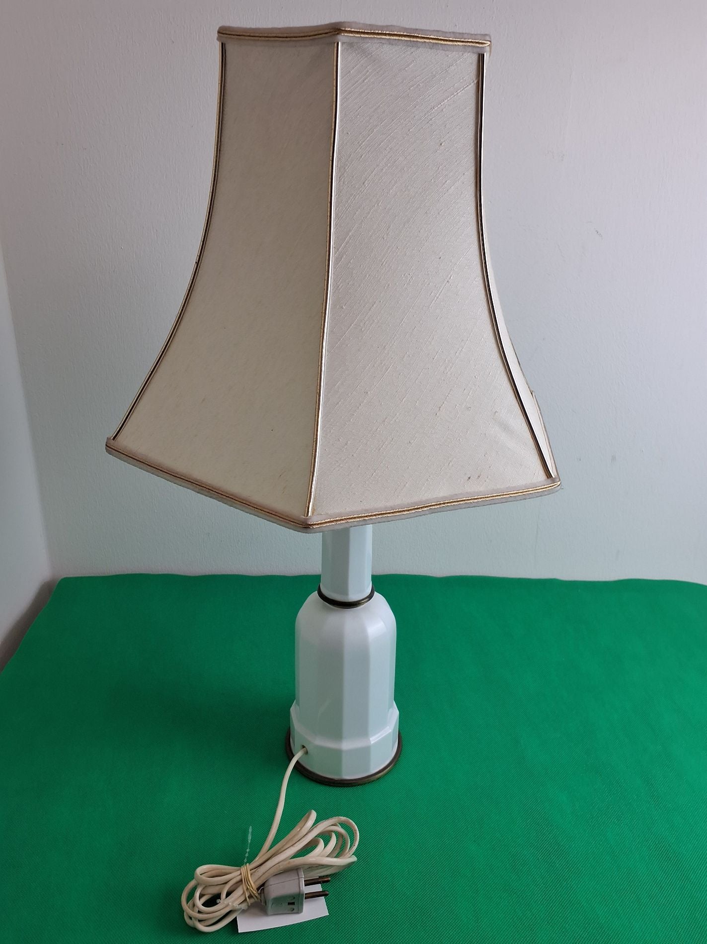 Vintage bordlampe hvid