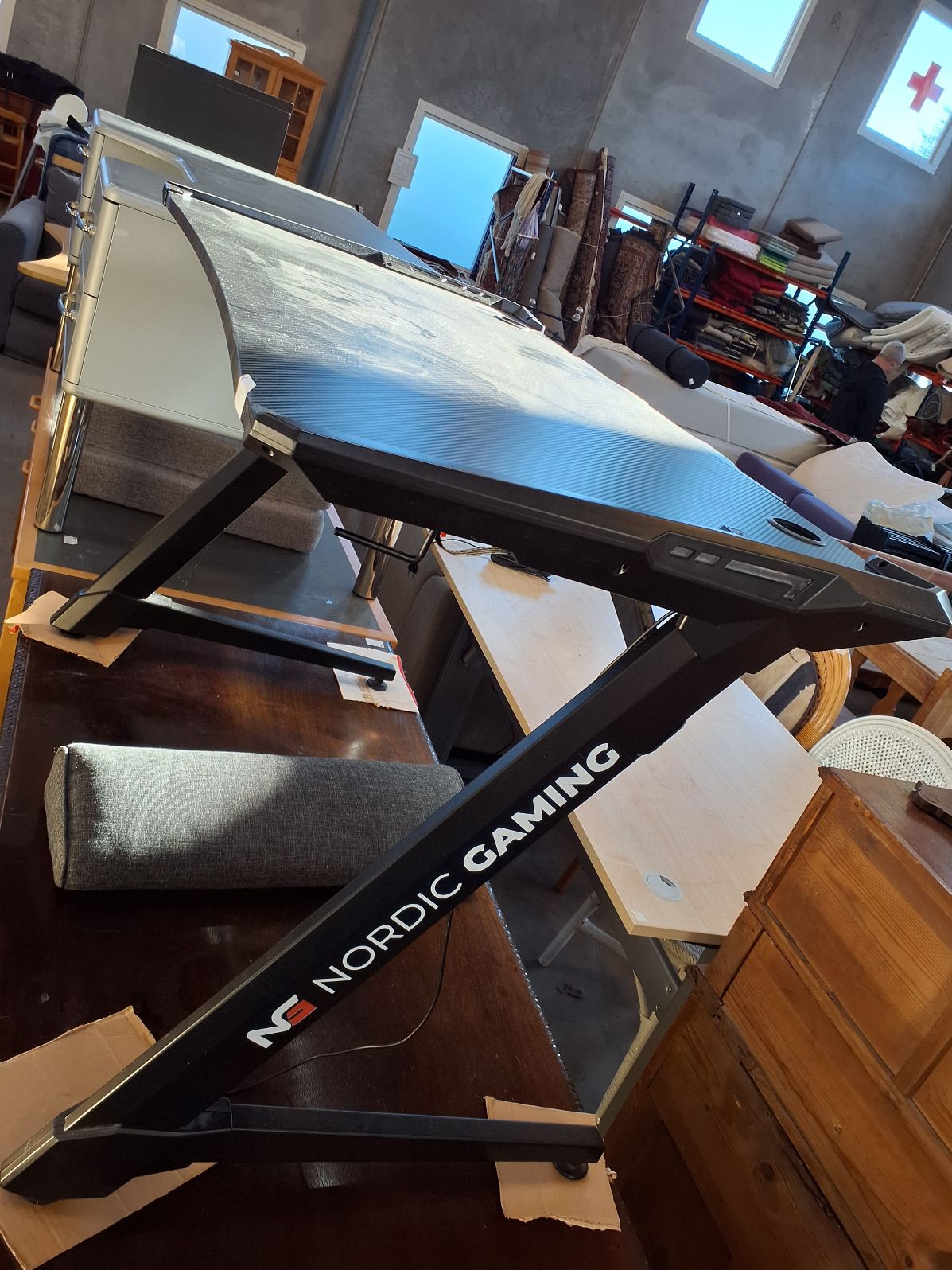 Nordic Gaming Skrivebord