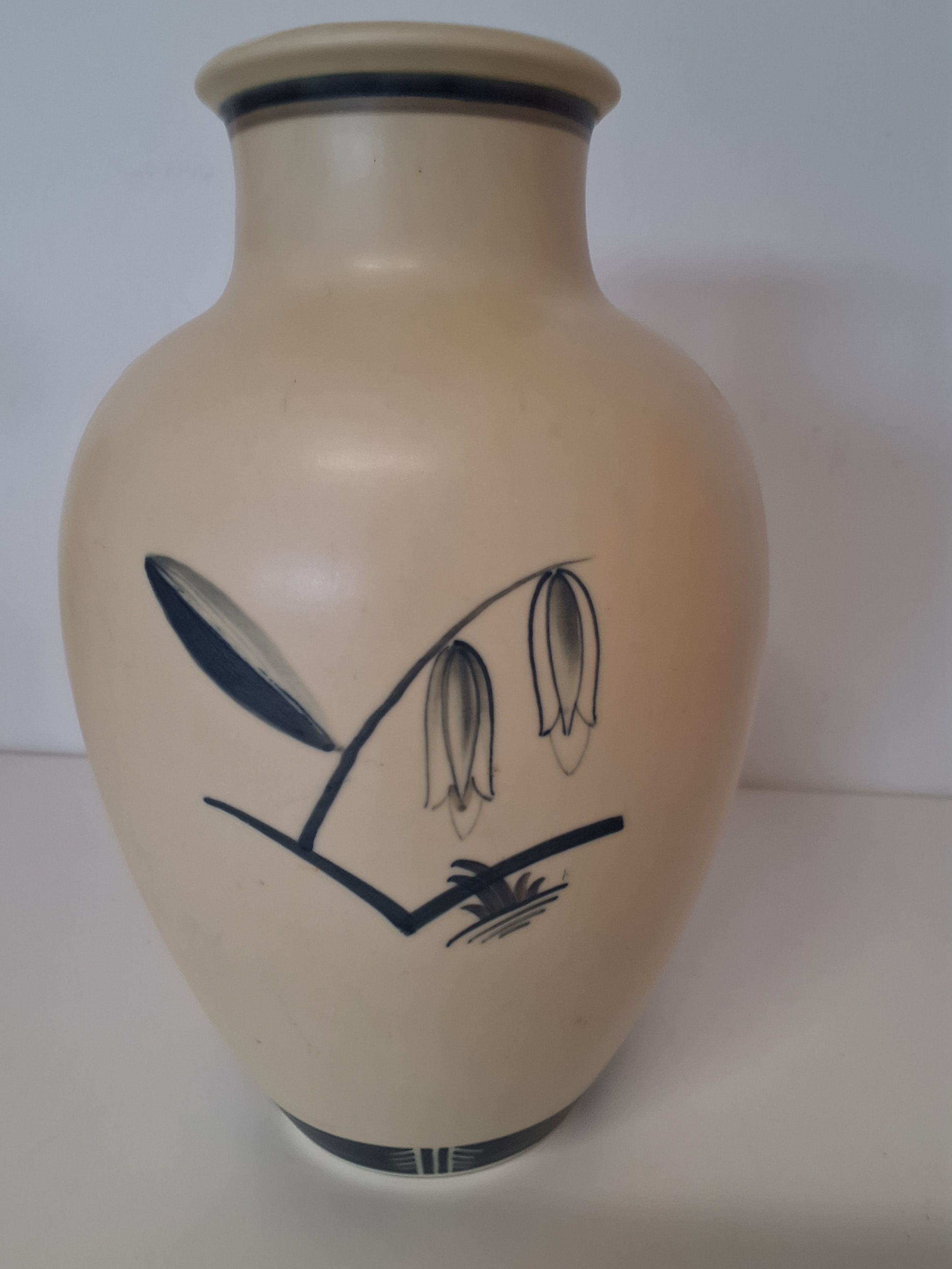 RC 42/118 Aluminia Vase
