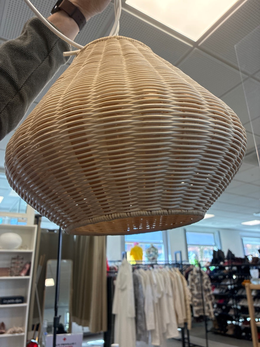 Lampe rattan