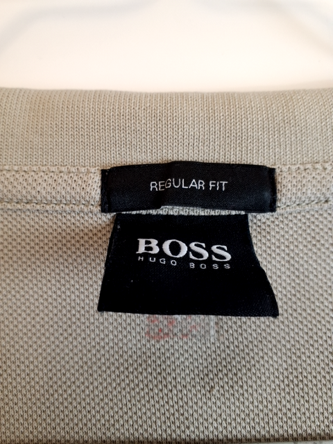Hugo Boss T-shirt (R878)