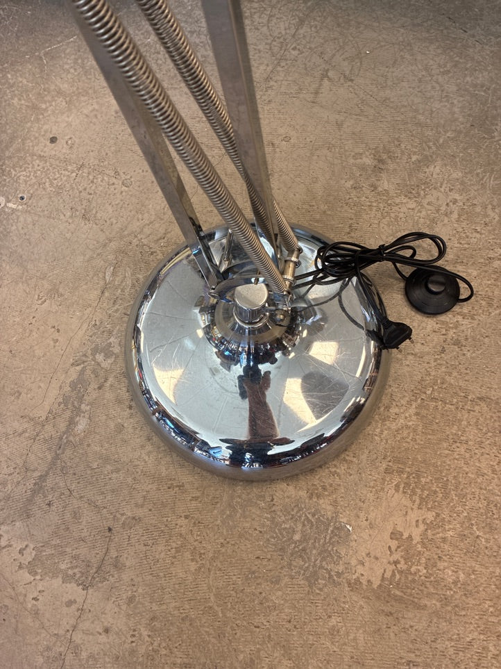 Standerlampe til gulv