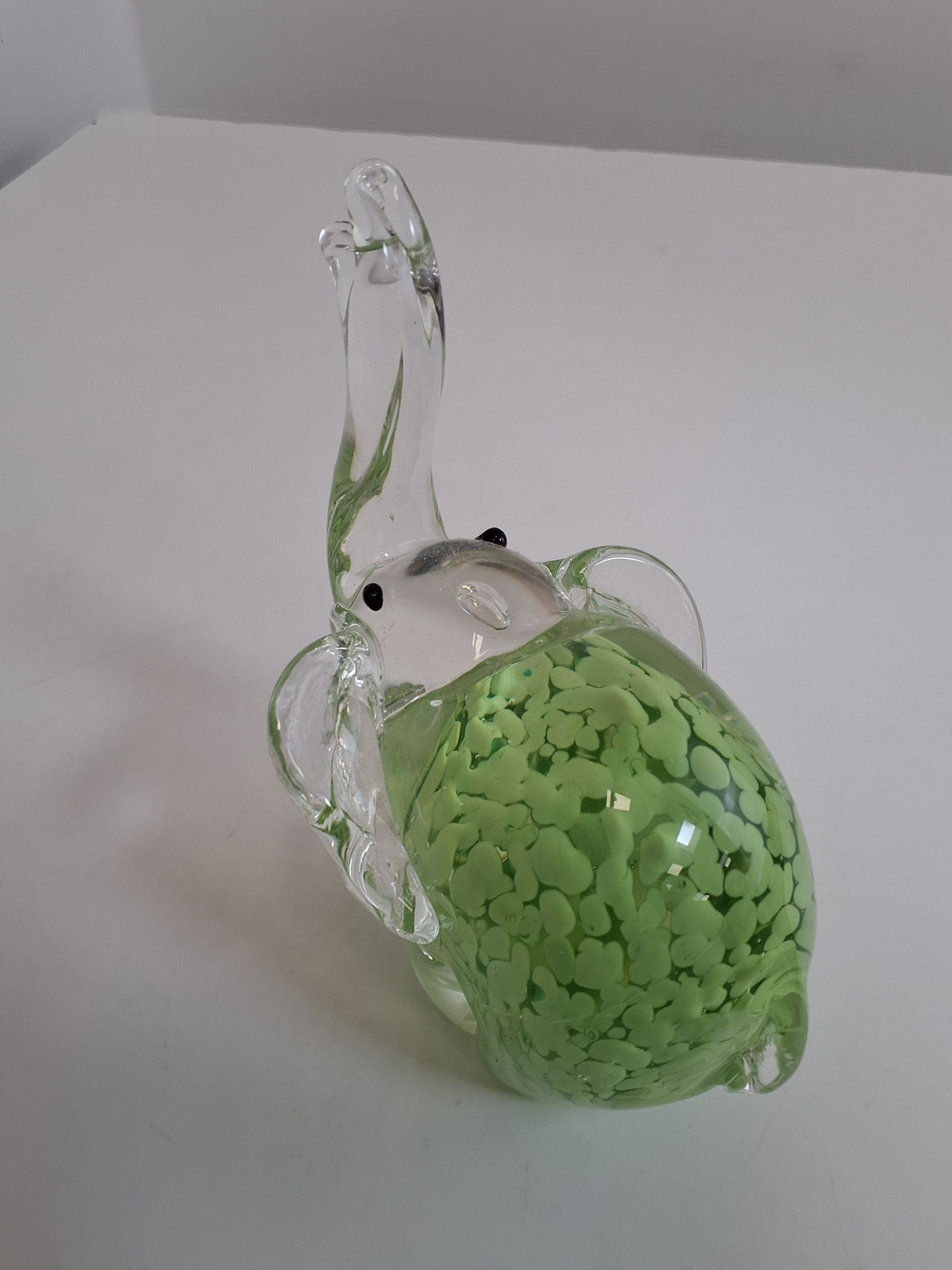 Glas elefant lysegrøn