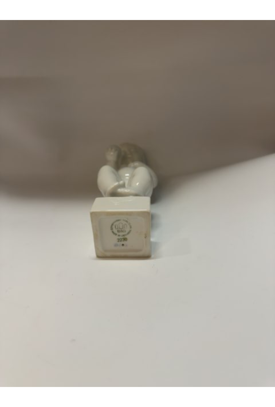 Figur baby nr. 2230