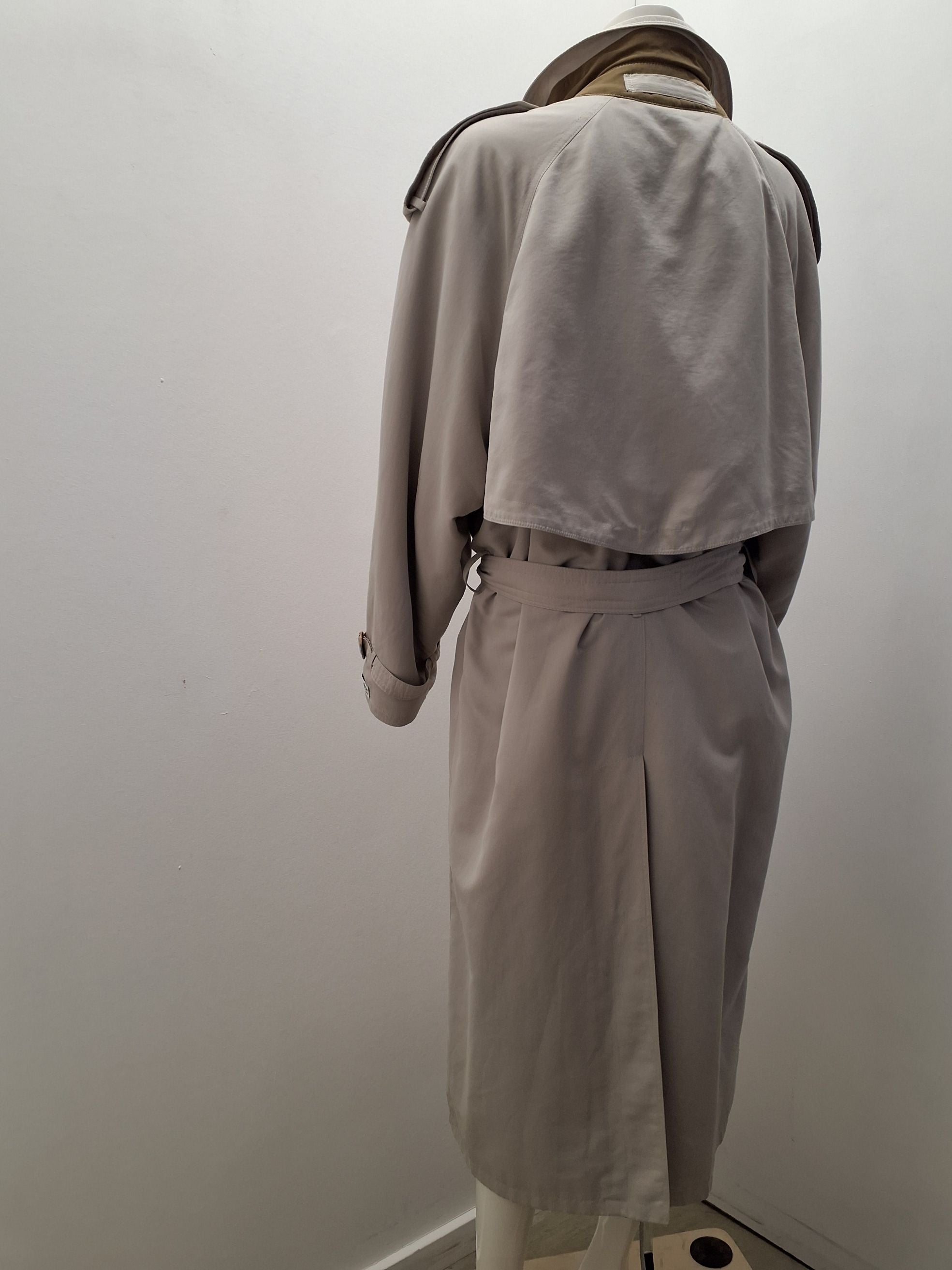 Hotel Negresco VintageTrenchcoat