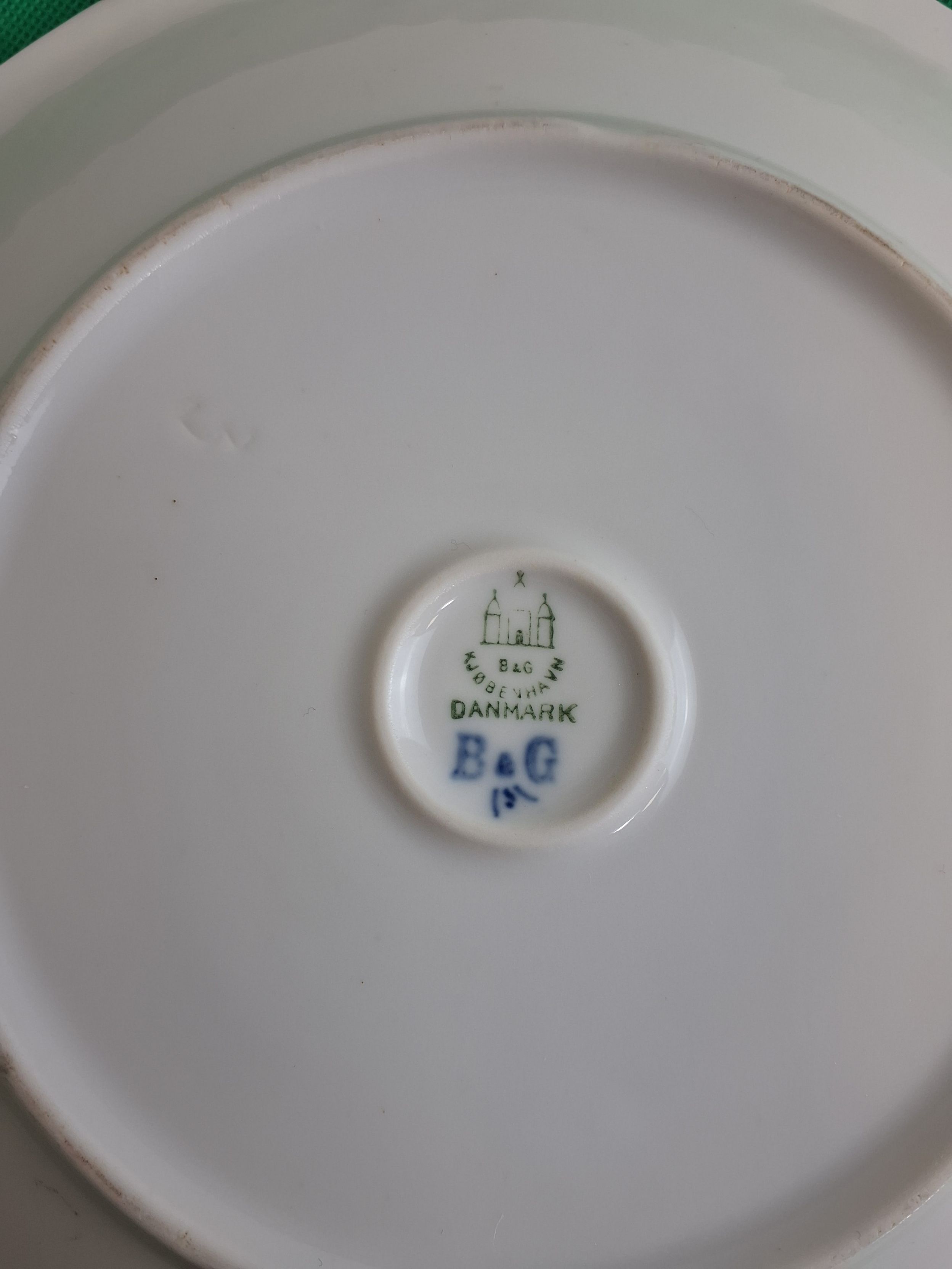 B&G Kagefad