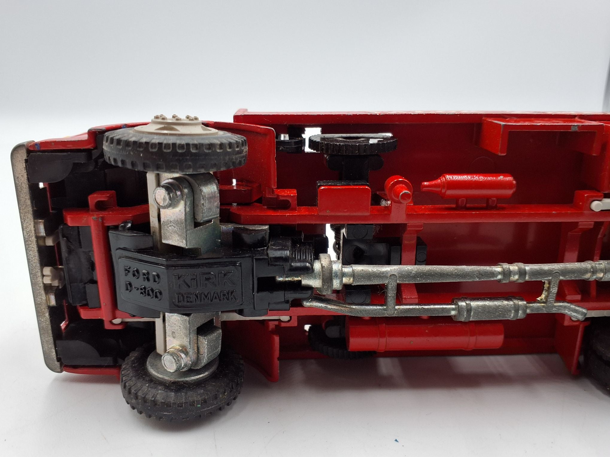 Tekno/Kirk Ford fejeblad