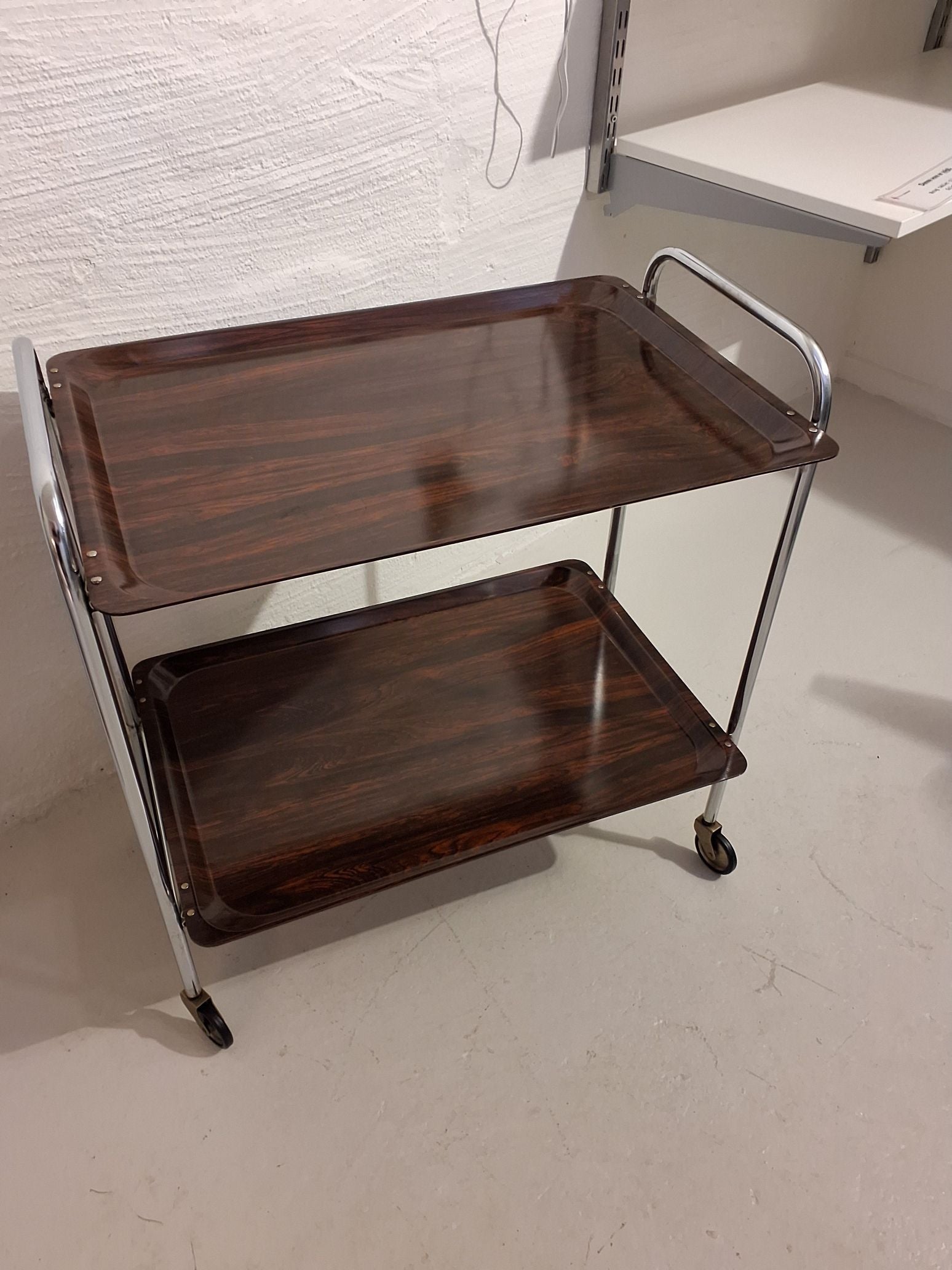 Serveringsbord på hjul