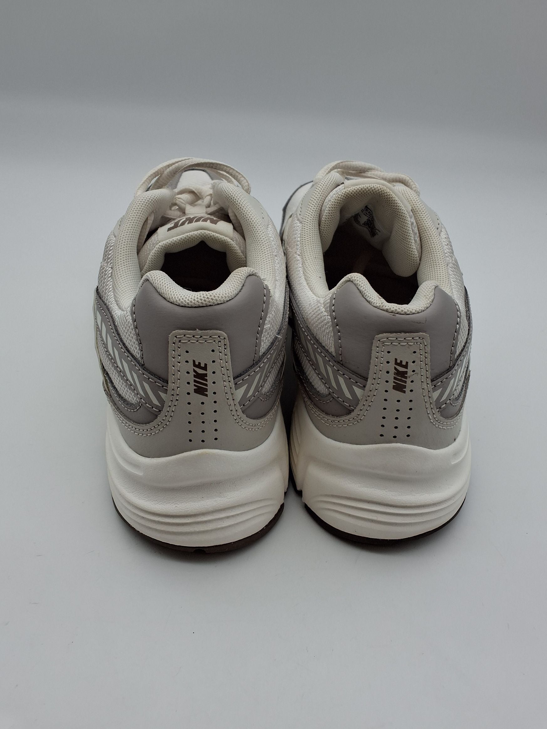 Nike Initiator Sneakers