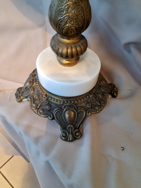 Marmor sidebord