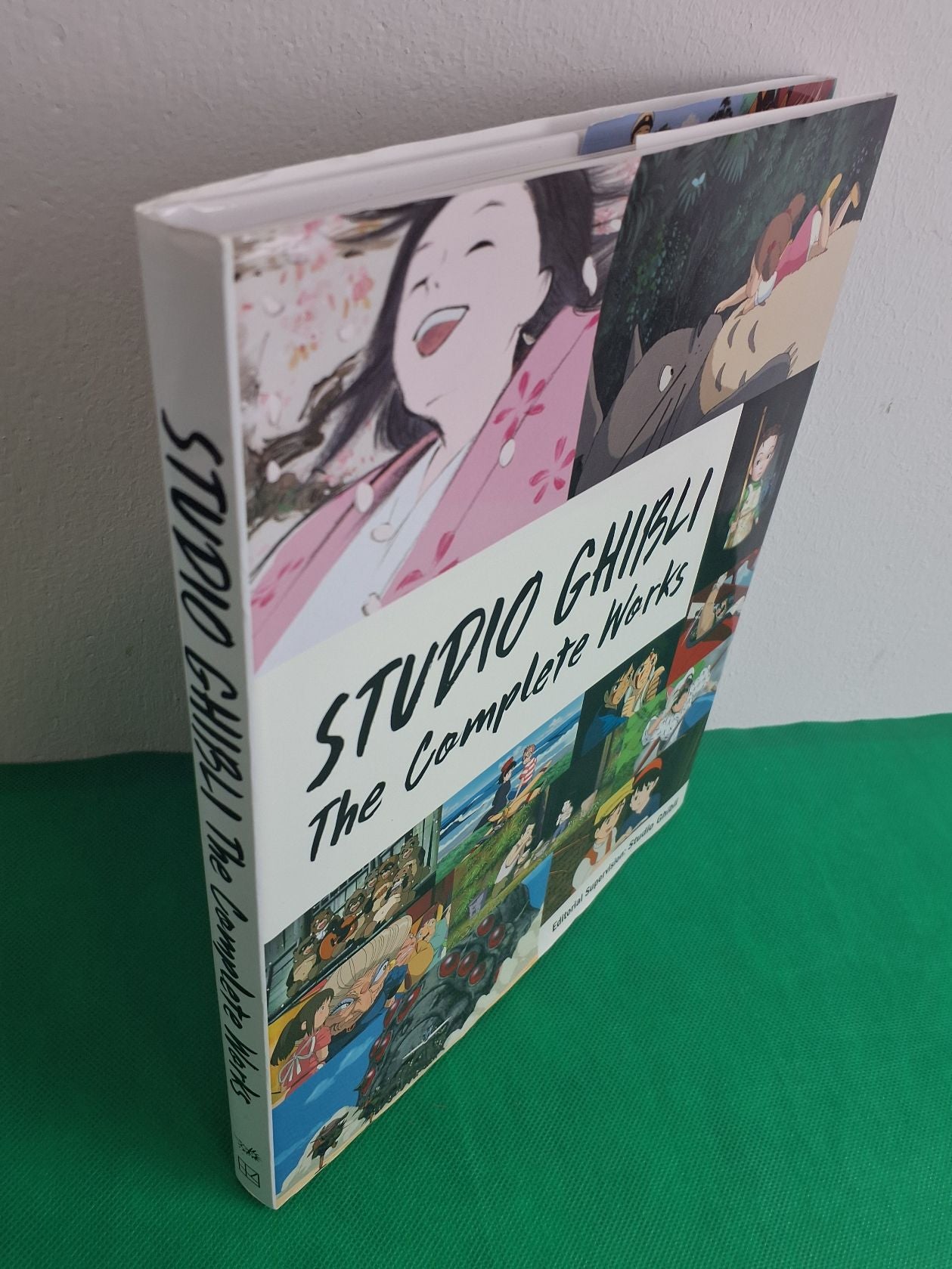 Bog: Studio Ghibli Complete Works