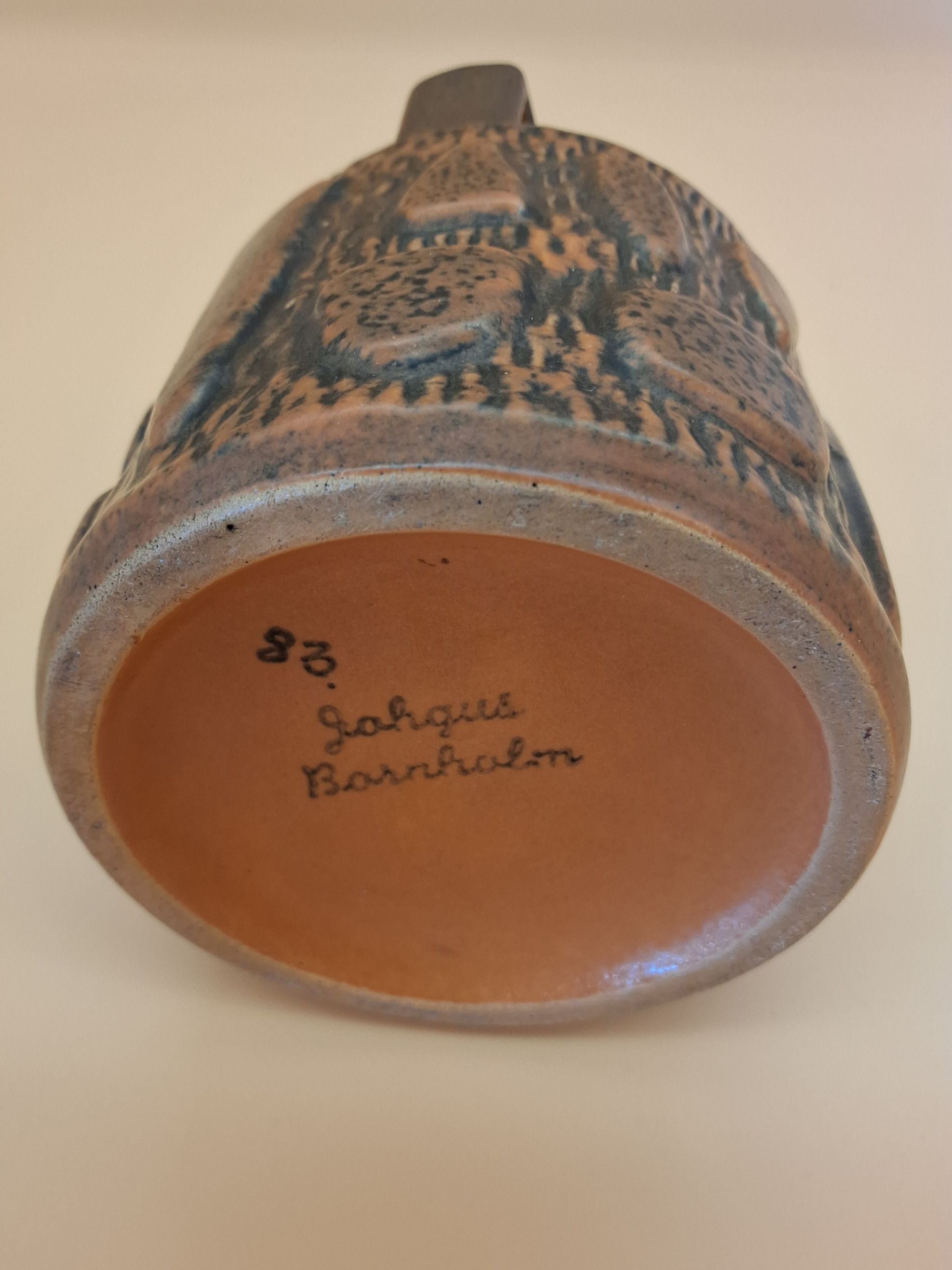 Johgus Bornholm vase/kande nr 83.
