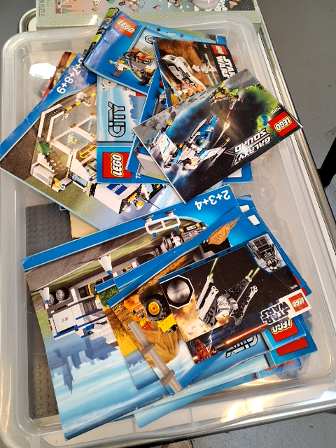 Kasse m. Blandet lego