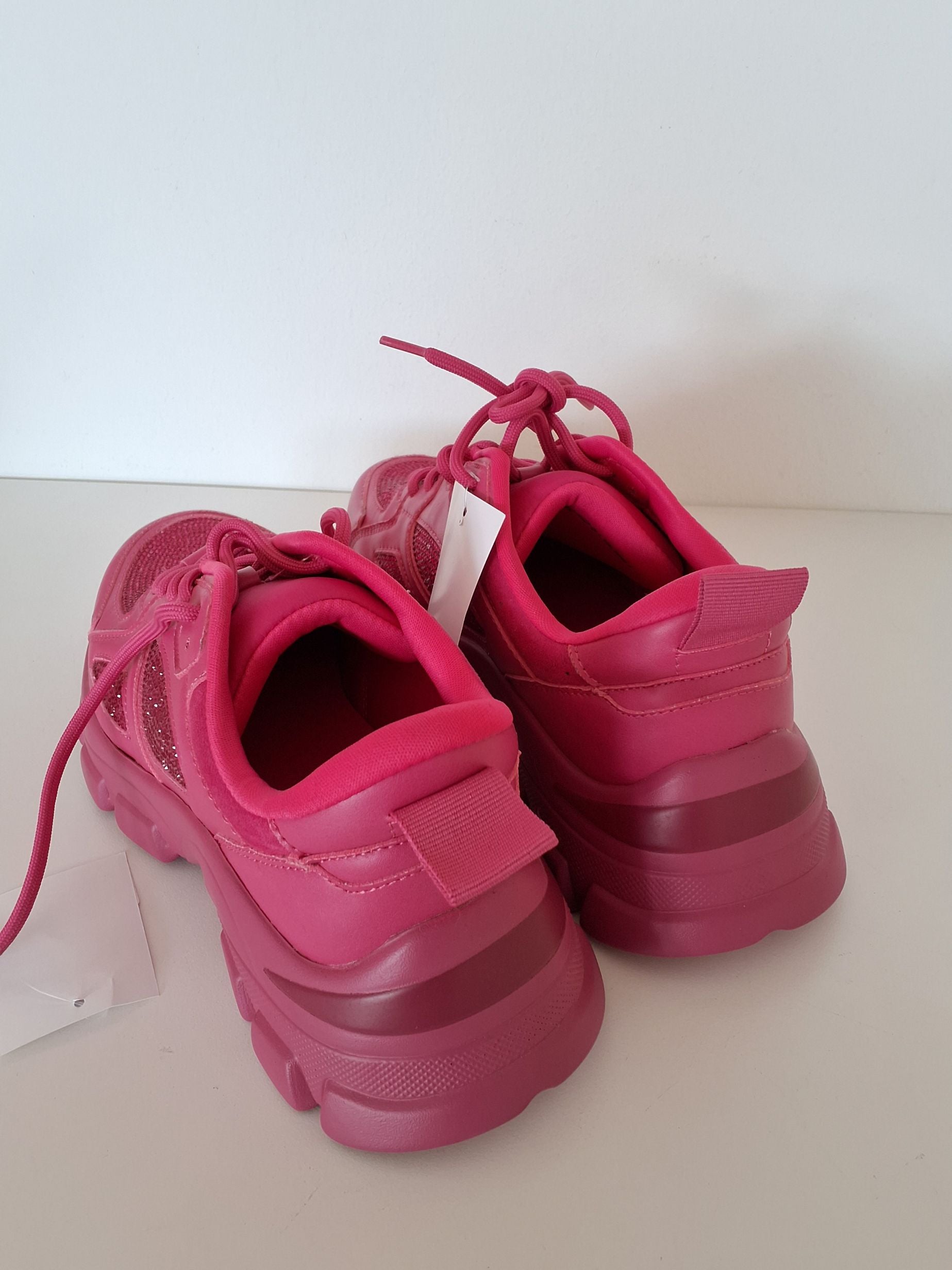 Pink sko