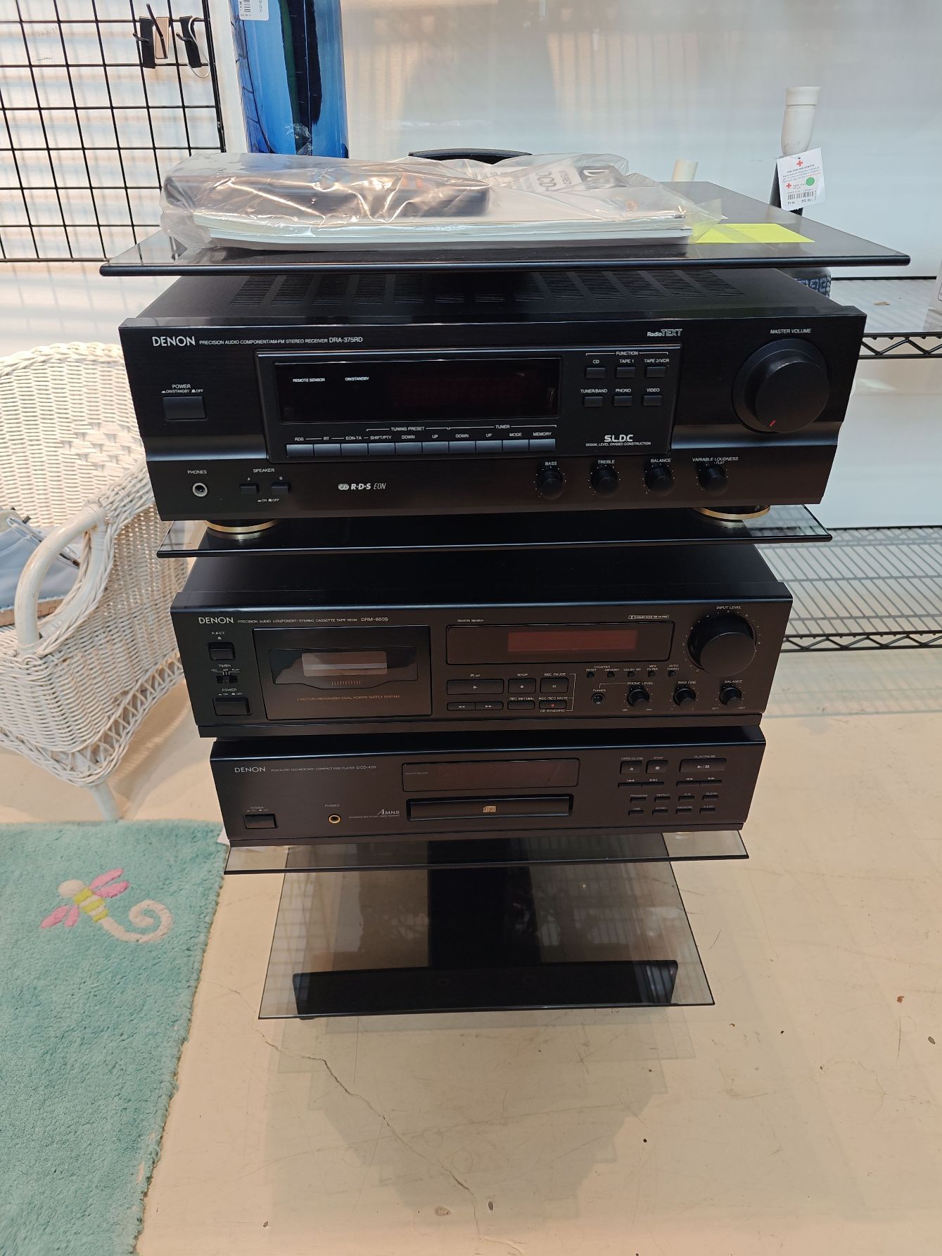 Denon anlæg med rack