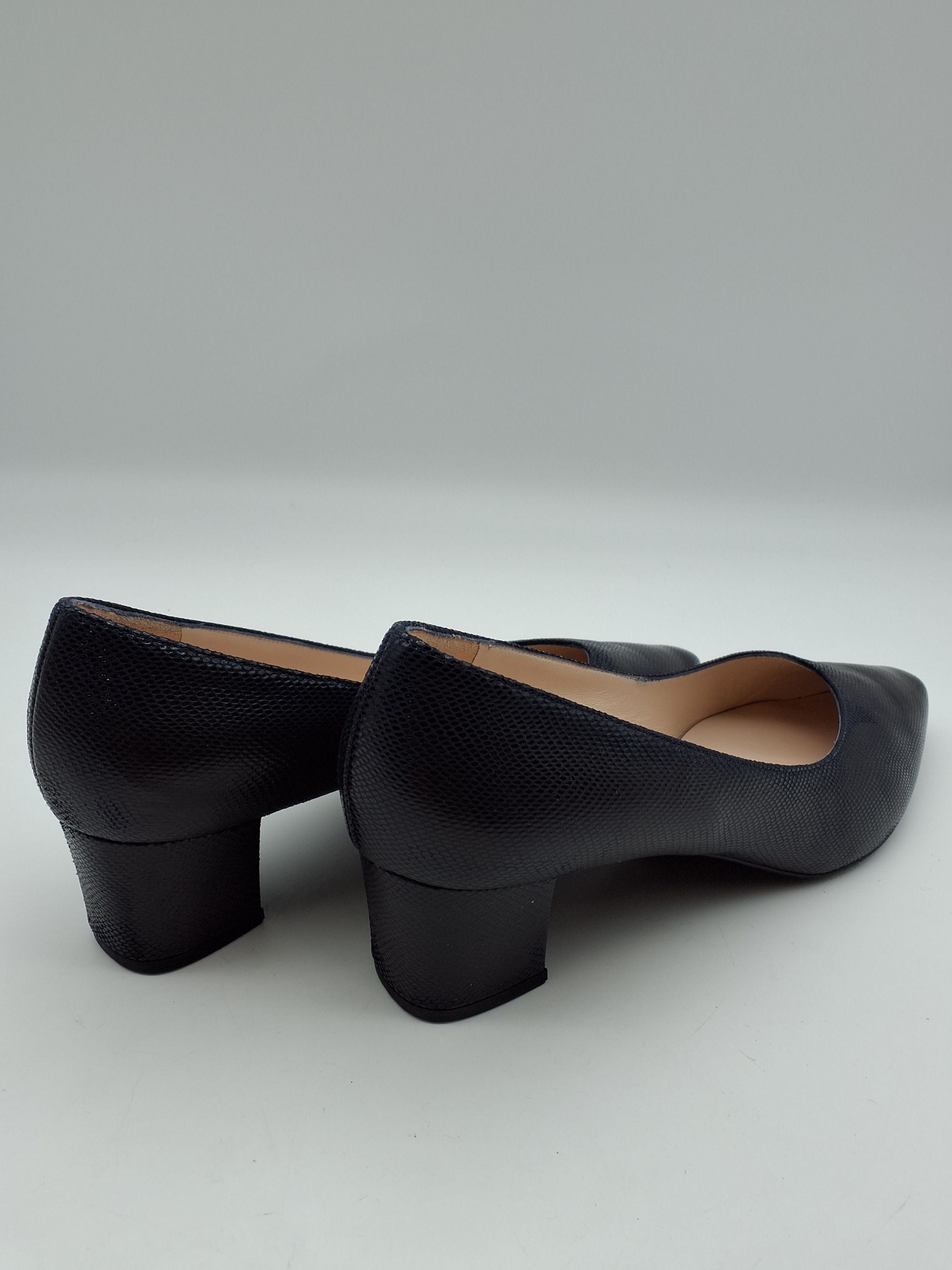 Peter Kaiser Pumps
