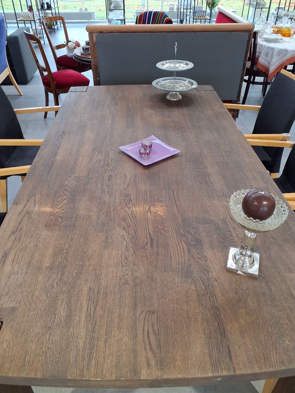 Bord med 1 tillægsplade