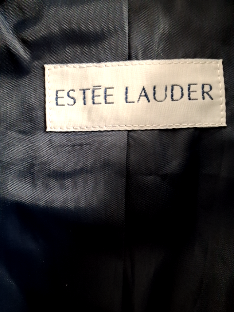 Esther Lauder jakkesæt
