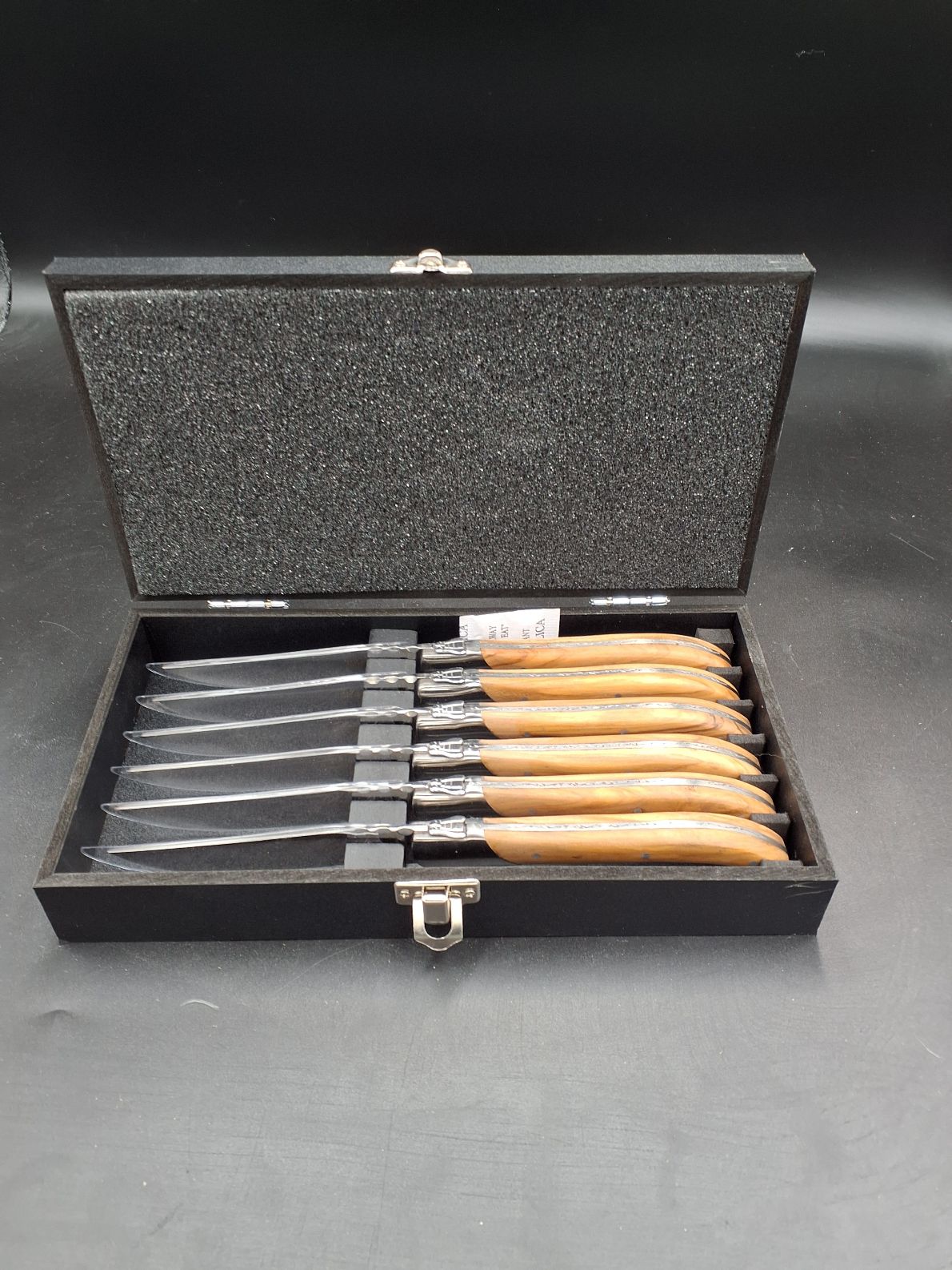 Steak knive