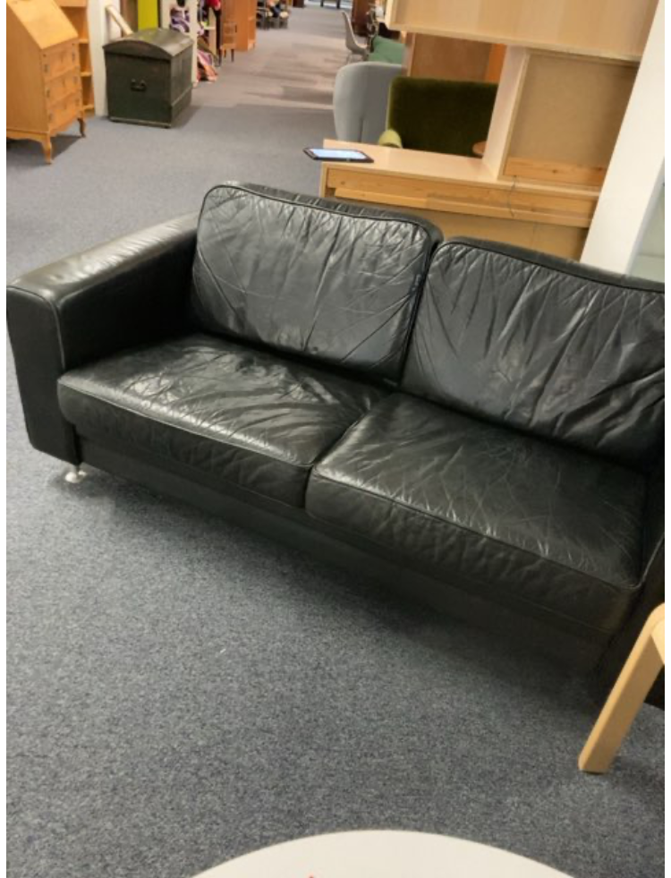 Sofa i sort læder