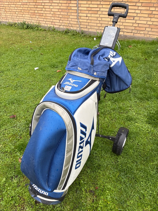 Mizuno Golfvogn med pæn velholdt bag