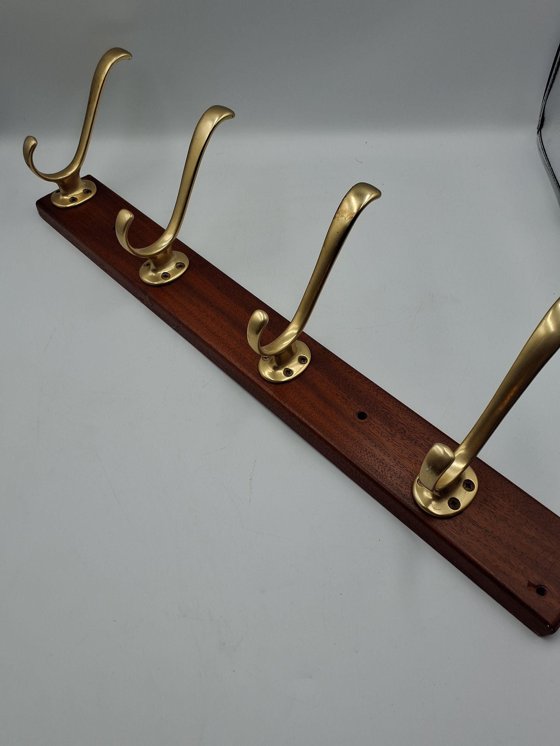 Retro teak knagerække