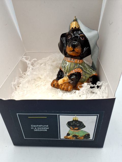 Komozjafamily julepynt, gravhund hvalp