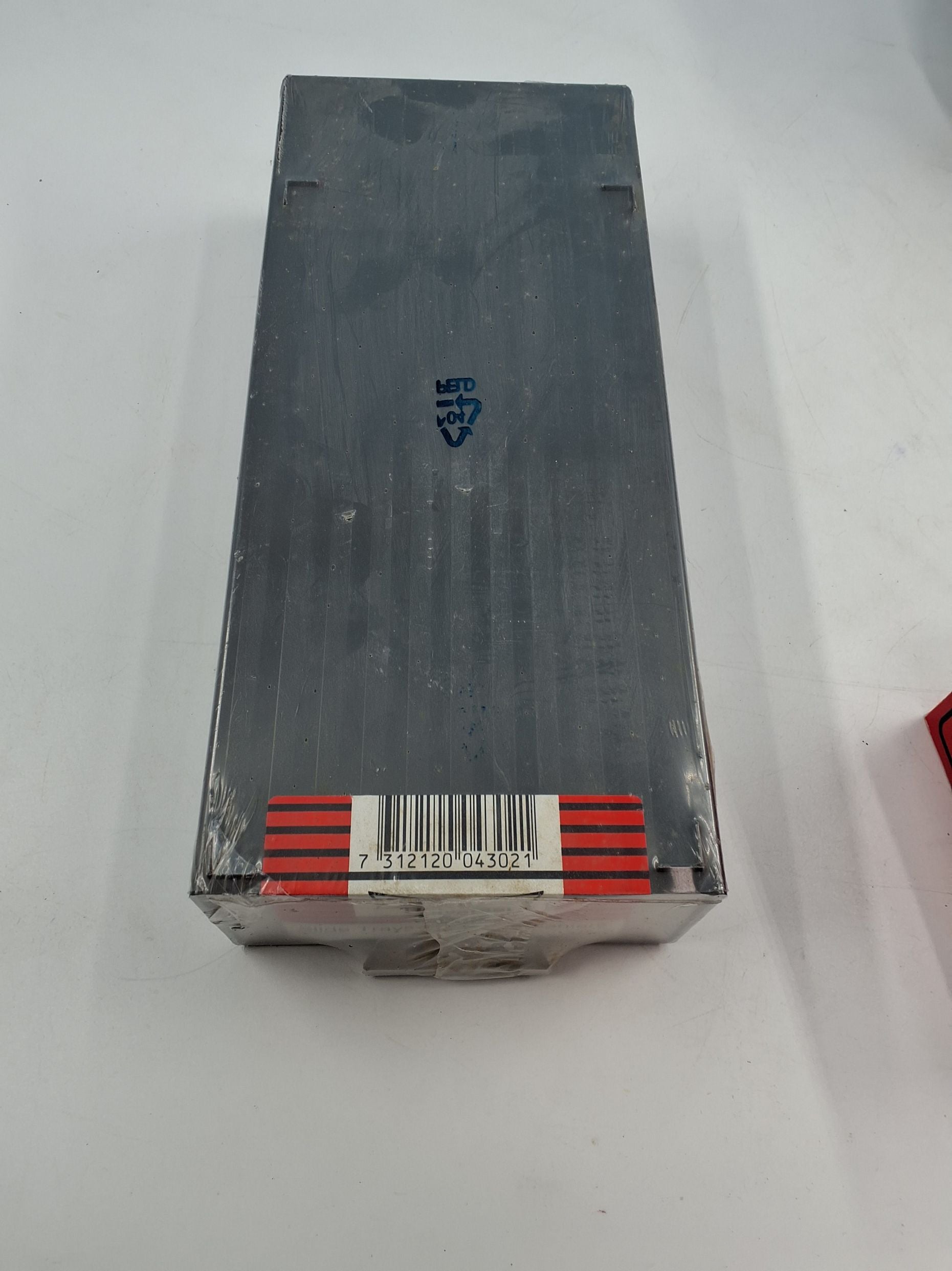 Slide trays holder