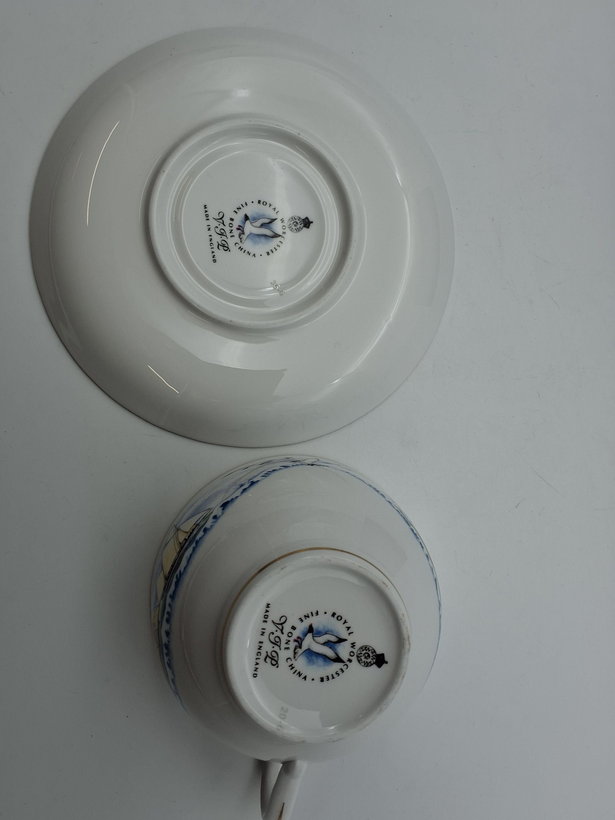 Royal Worcester VIP oversized te/kaffesæt