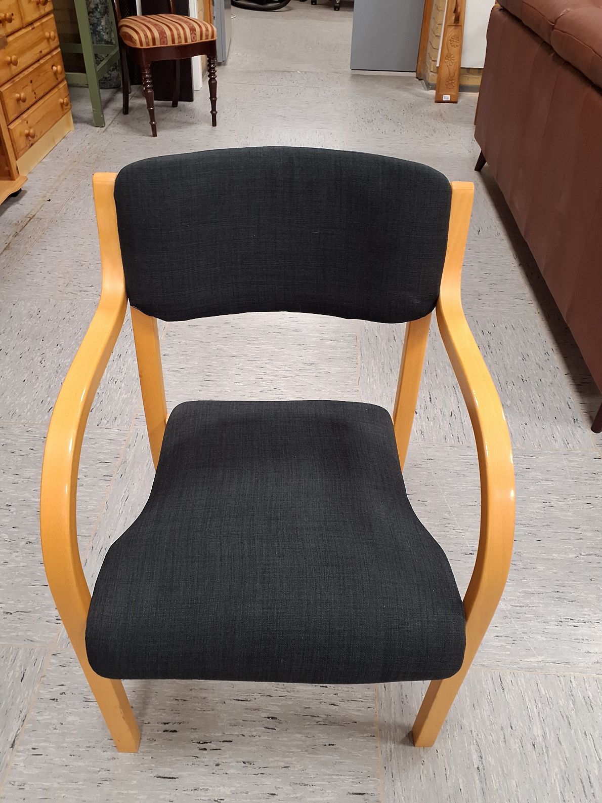 Konferencestol mørkegrå