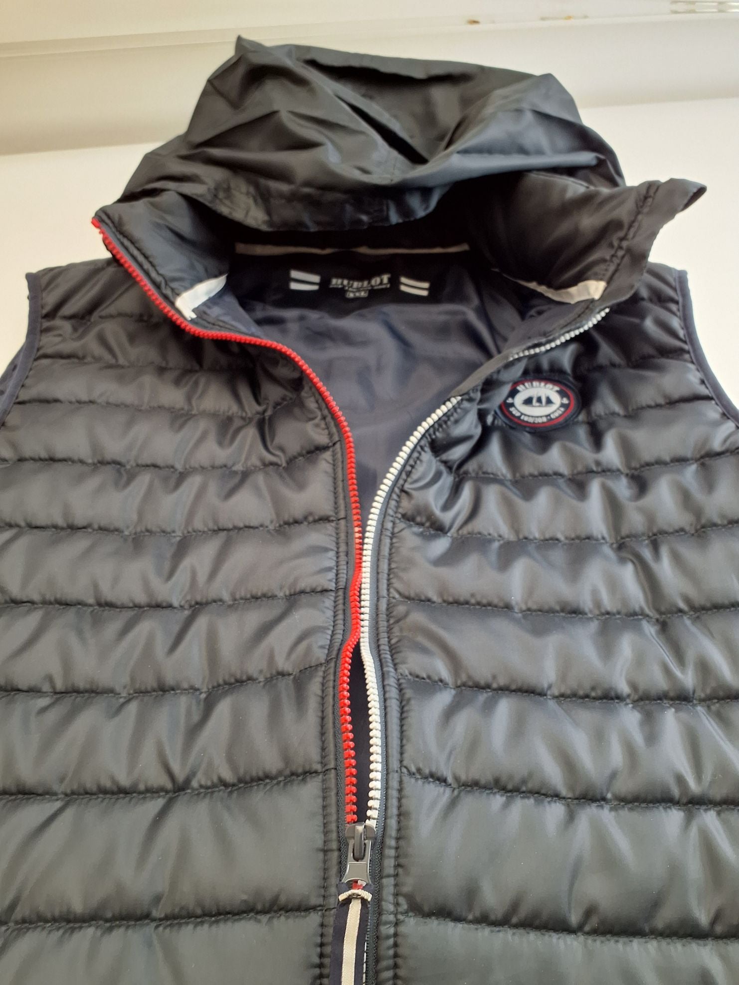 Hublot vest
