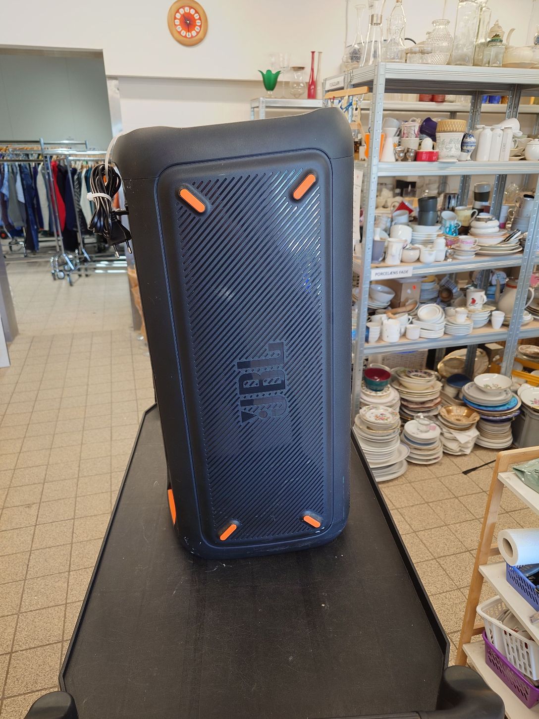 JBL partybox 300