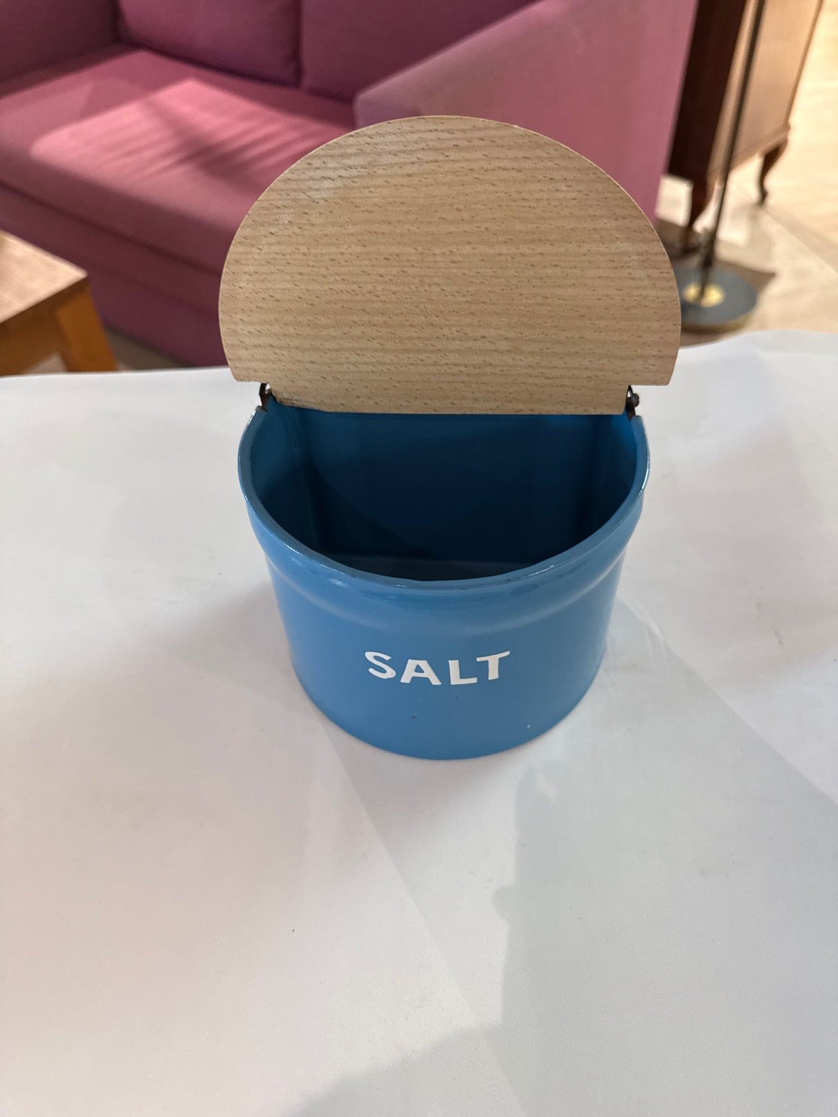 Saltbeholder