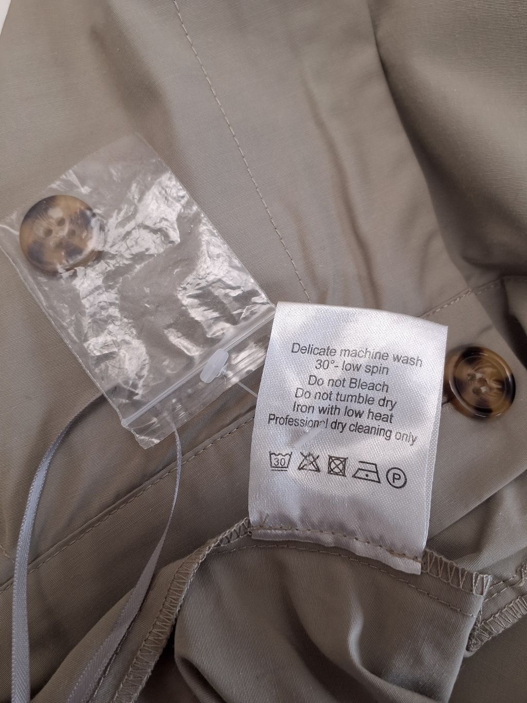 Rabens Saloner Alpha Nylon Bukser
