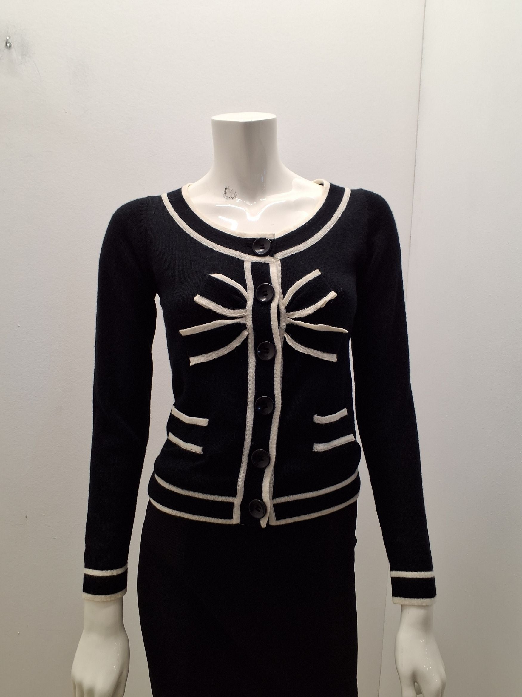 Edith og Ella Cardigan