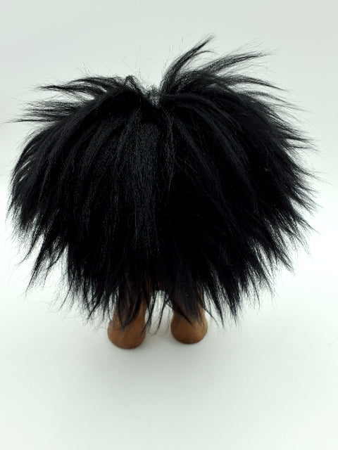 Dam Trold, by sommer, lykketrold i træ