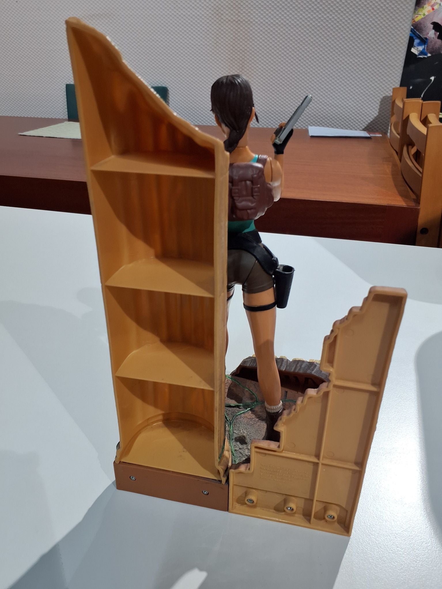Tomb raider figur