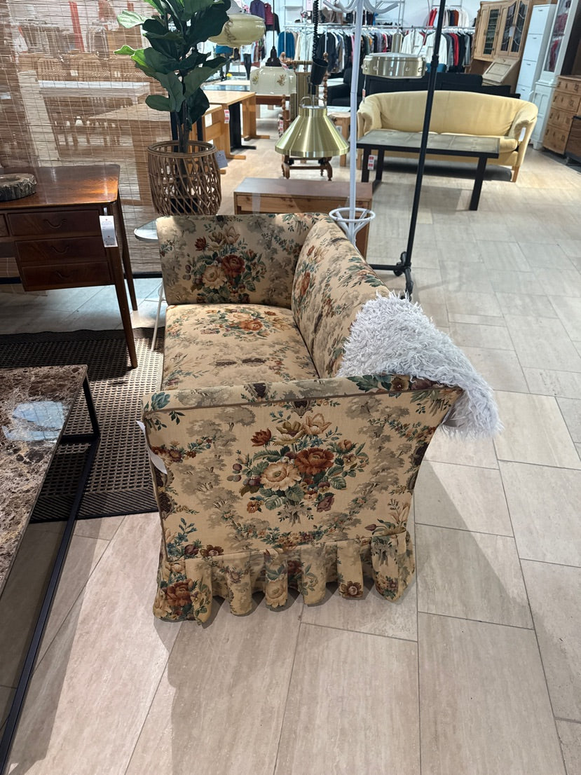 Sofa retro blomstret