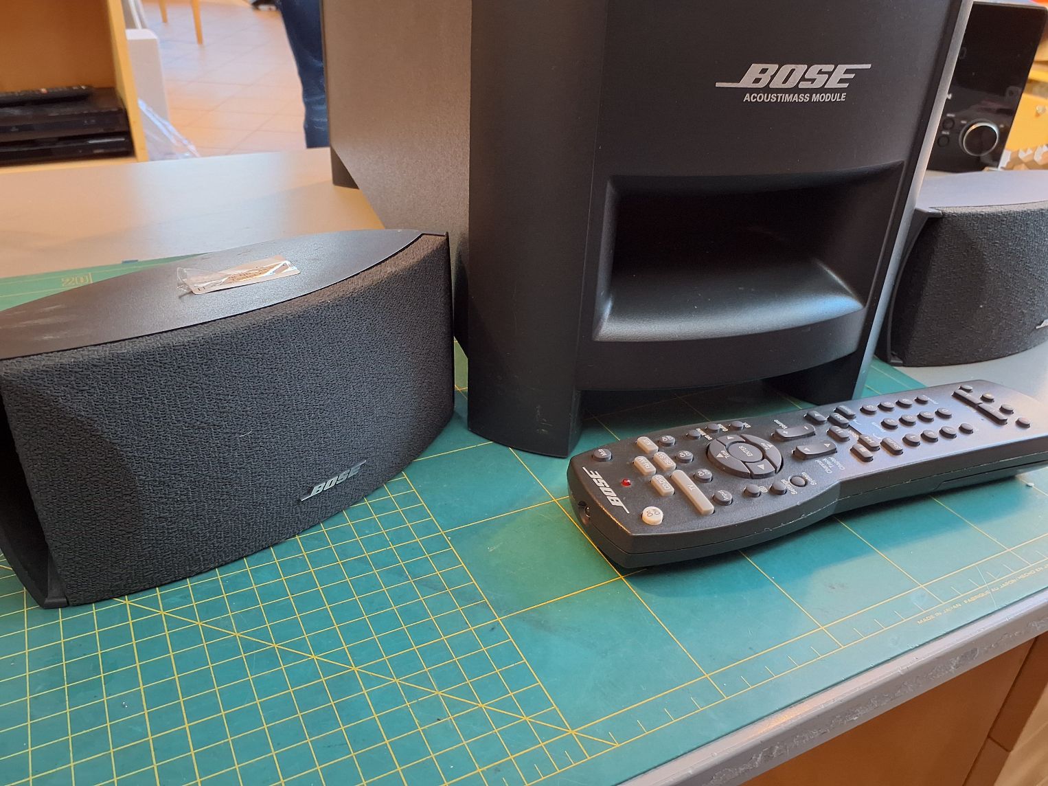 Bose PS3-2-1 II Powered speaker system