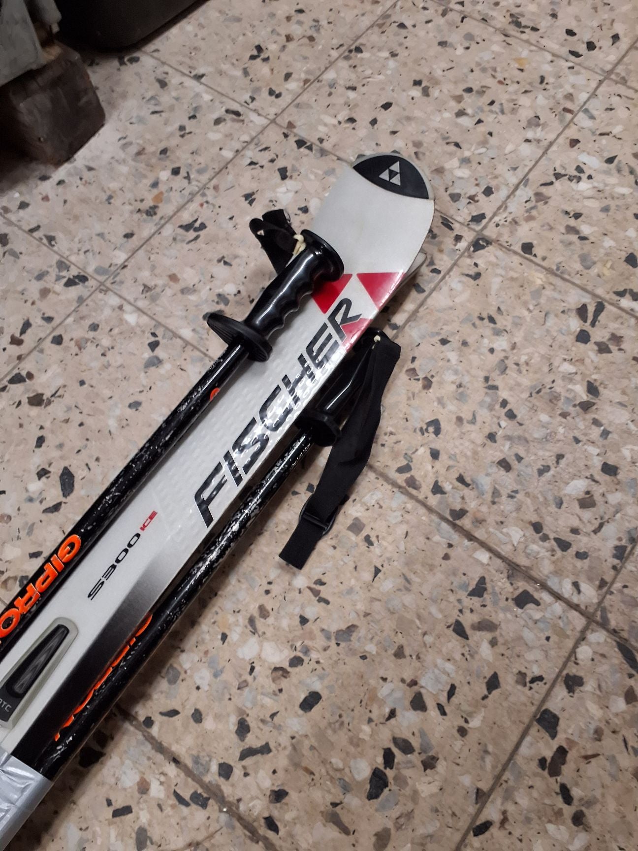 FISCHER S300 Alpin ski