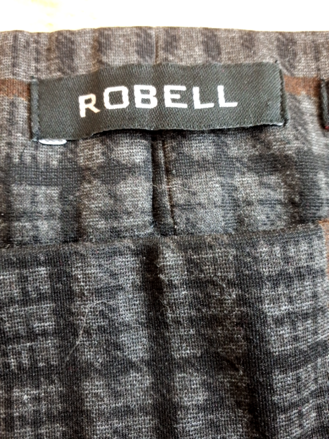 Robell Bukser (G634)