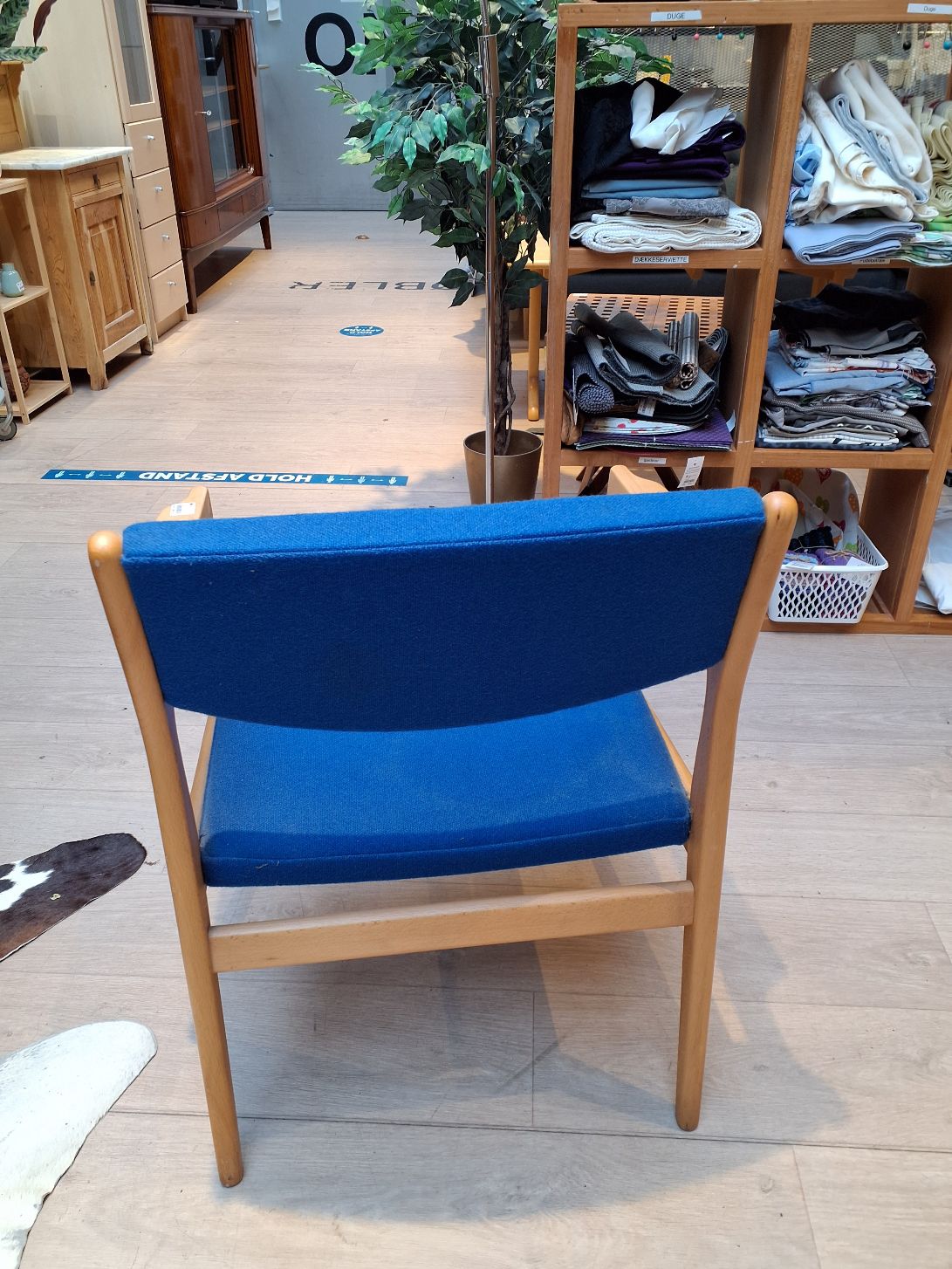 1 Erik Buch armstol