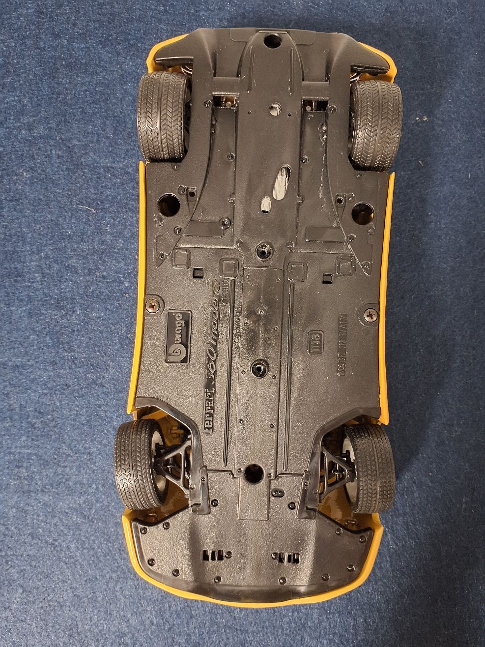 Ferrari 360 Modena 1999  1:18 25 cm