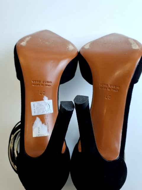 a Pair Stiletter